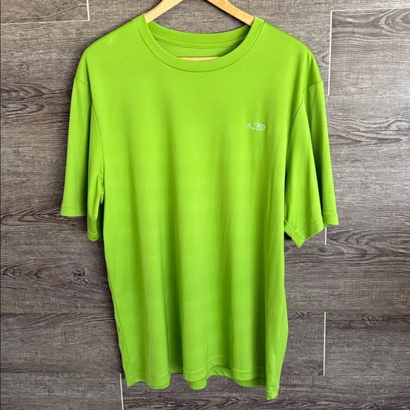 Three Champion tees EUC - Picture 4 of 7